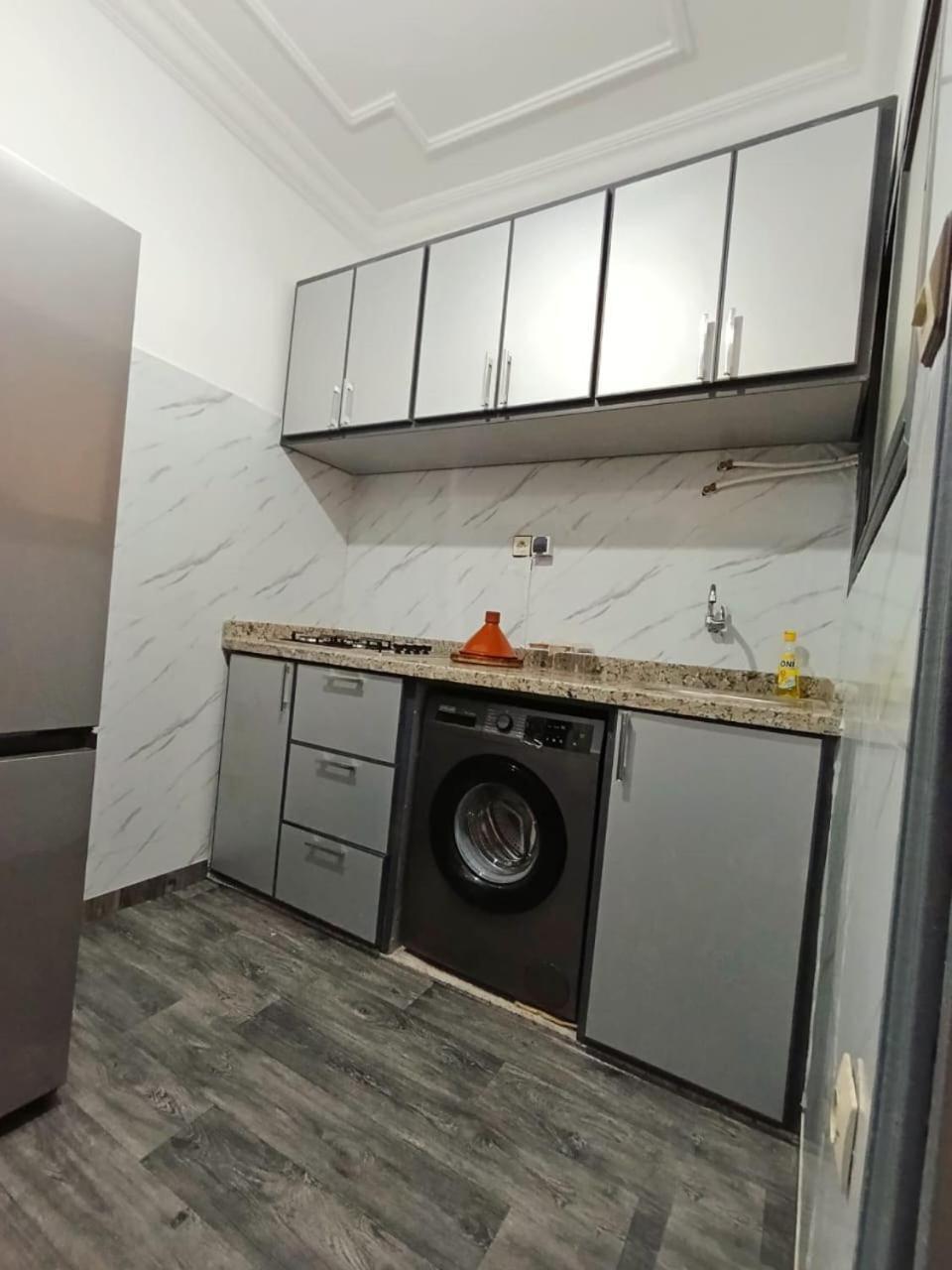 Apartment Calm To *